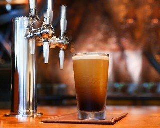 スターバックス「ナイトロ コールドブリュー コーヒー」国内6店舗に販売拡大！