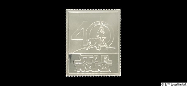 【写真を見る】40個限定の「スター・ウォーズ」プラチナ製切手プレート(試作中の写真)