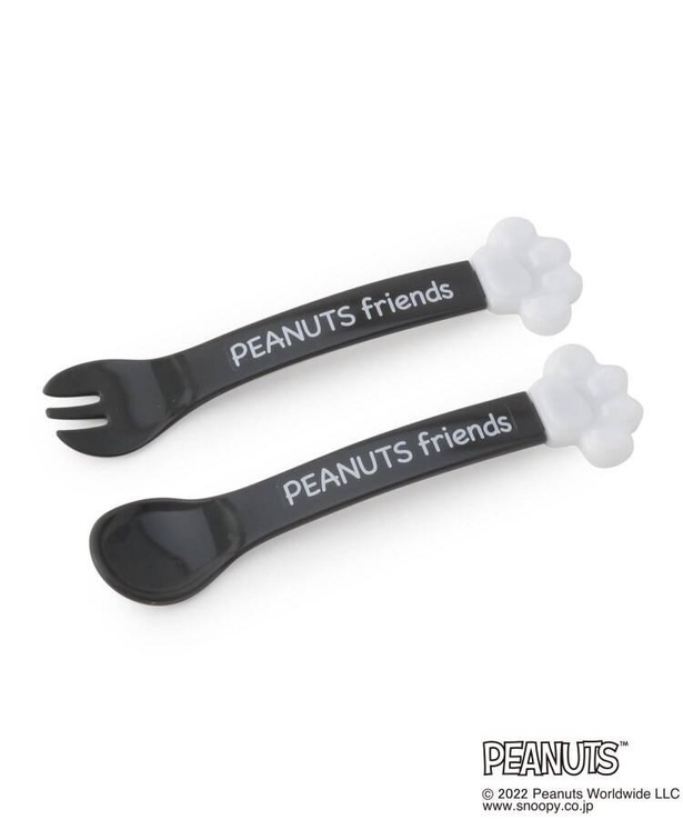 【写真】スプーン＆フォークは持ち手部分の肉球がポイント！