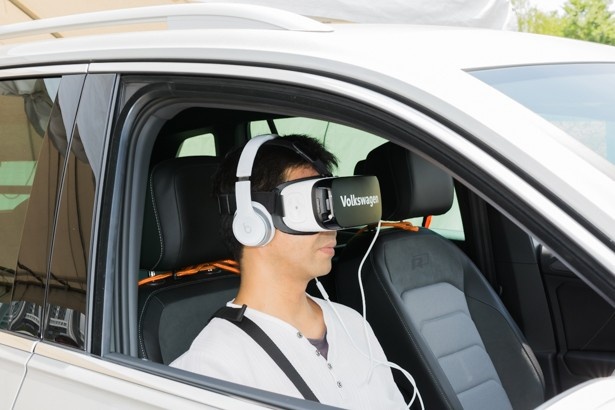 VRで運転体験！