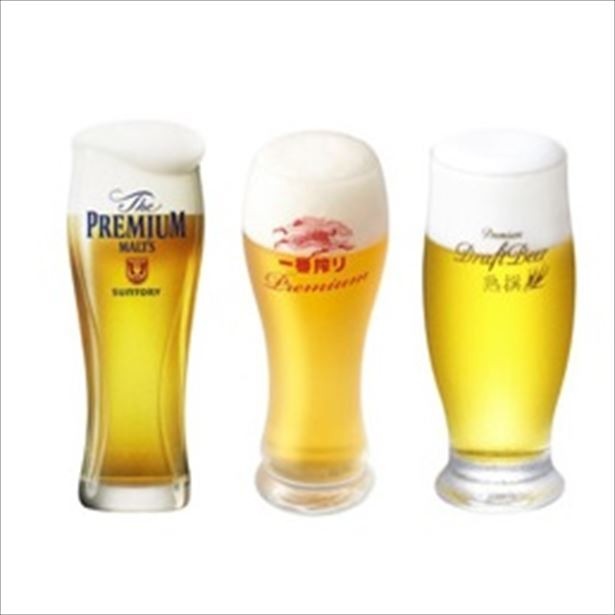 【写真を見る】プレミアムビール3種を、営業時間内無制限で楽しめる