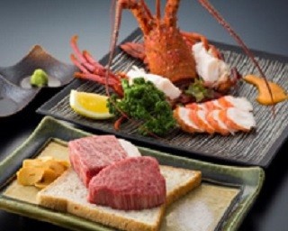 伊勢海老かオマール海老を丸ごと一尾！第一ホテル東京シーフォートの25周年ディナー