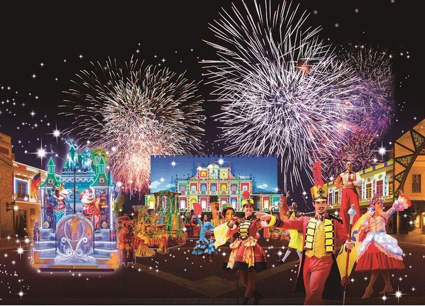 「エスティバル フェスティバル～真夏のフェスティバル～」は、パレード、プロジェクションマッピング、花火と盛りだくせん！