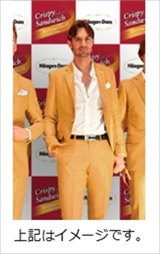 イケメン外国人が扮する「キャラメル男子」