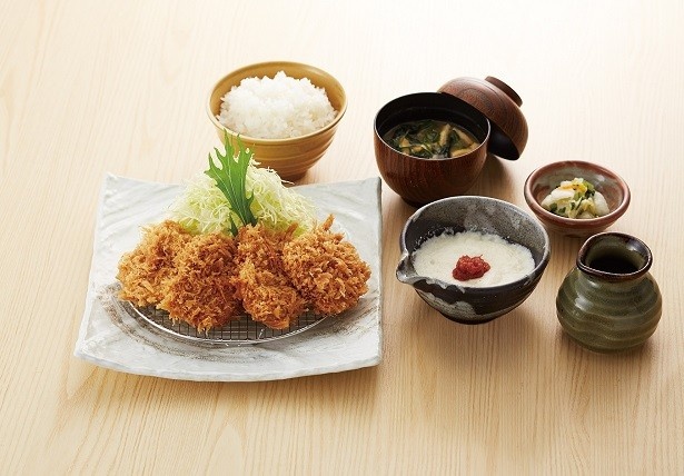 「梅とろろとヒレかつ膳」(120g税別1480円/150g税別1680円)