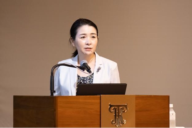 中村学園大学管理栄養士・医学博士 森脇千夏教授による調査発表が行われた