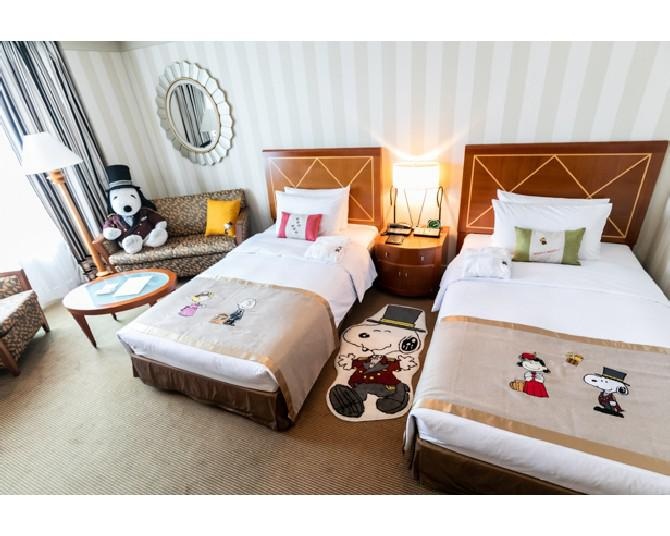 ドアマン・スヌーピーを独り占めできる「帝国ホテル 大阪」宿泊プランが発売中！かわいいカトラリーセットの特典も