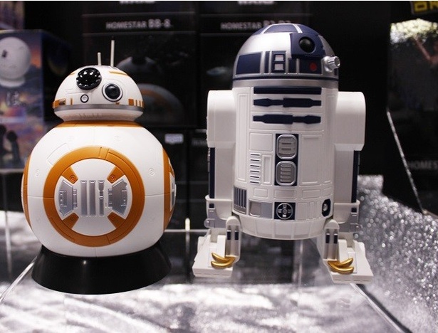 ホームプラネタリウム「ホームスター」がスター・ウォーズの「R2-D2」と「BB-8」型で登場