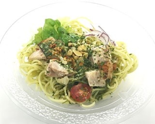 ファミマに本格バジルソースの冷製パスタが登場！