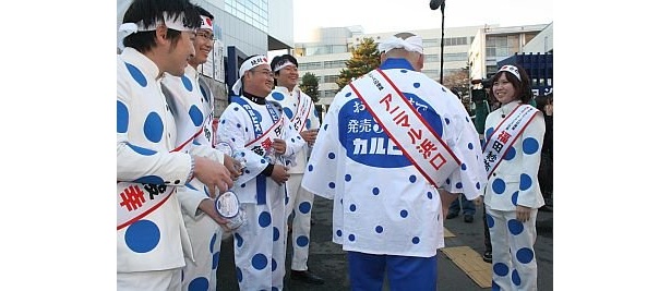 イベント後、健闘をたたえあう隊員たち