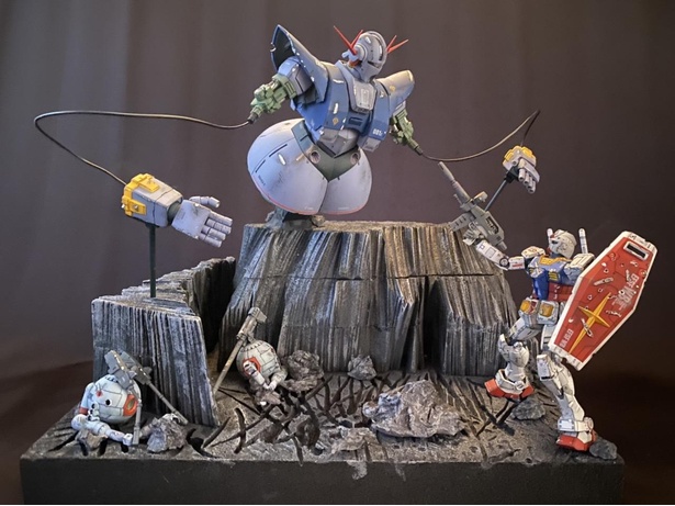 ガンダムとジオングの最終決戦