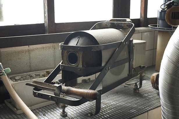 自作の焙煎機としては2台目にあたるサンプルロースター