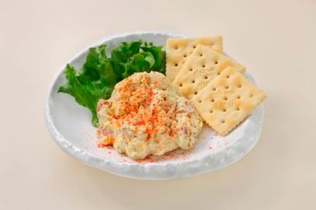 ビールと相性抜群！スパイシーな味わいが後を引く、ヱビスバーの「生ビールに合うポテトサラダ」(450円)