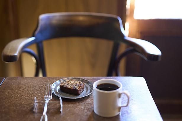 コーヒーで旅する日本／関西編｜コーヒー・ピクニック・アンティークの