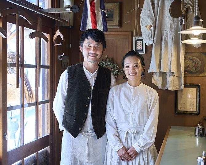 コーヒーで旅する日本／関西編｜コーヒー・ピクニック・アンティークのトライアングルで、穏やかな憩いと暮らしの楽しみを提案。「WIFE&HUSBAND」