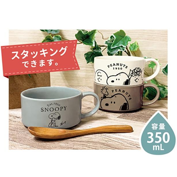 重ねて置けるので場所を取らない
