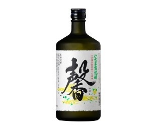 玉露の上品な風味を味わえる本格焼酎「馨」