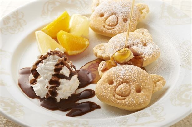 通常ビュッフェも楽しめる。画像は毎日提供される「コアラのマーチパンケーキ」 