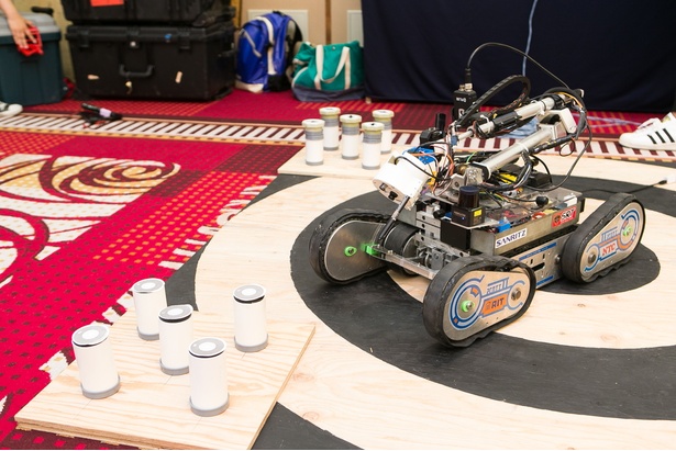 愛知工業大学 AIT Pickersの災害対応ロボット「Scott I(スコット ワン)」