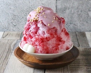 和ぱすた専門店の“ふんわりとろ～り”な新食感かき氷！