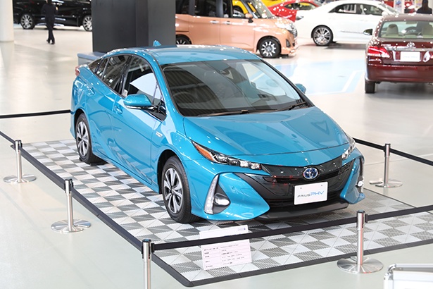 トヨタのプリウスPHV