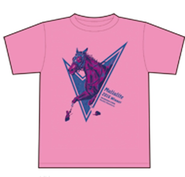 昨年の出走馬をデザインしたTシャツ。カラーは枠の色の8色がある(デザインは選べません)
