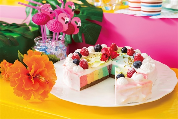 虹色ケーキも登場 派手かわいいハワイアンスイーツがずらりのデザートブッフェ ウォーカープラス