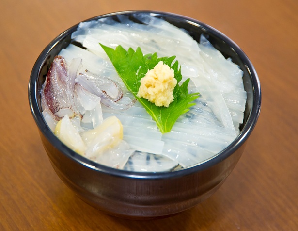 函館朝市で海鮮丼を食べ 江差で幕末ロマンにふれる ウォーカープラス
