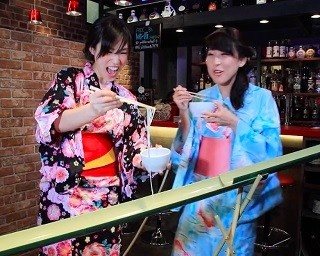 衝撃体験！東京のおしゃれなバーで流しそうめんが味わえる