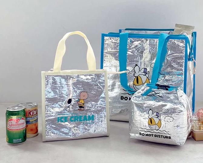 スヌーピーの「保冷バッグ」シリーズはマストバイ！シーンに合わせて選べる3サイズ展開