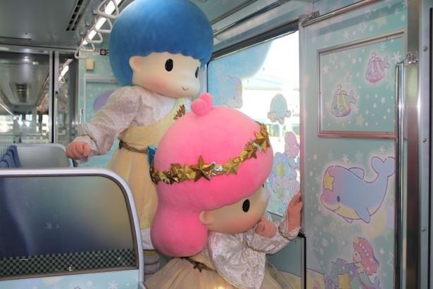 以前のイベントにて撮影したトゥインクルツアー編成の車内イメージ