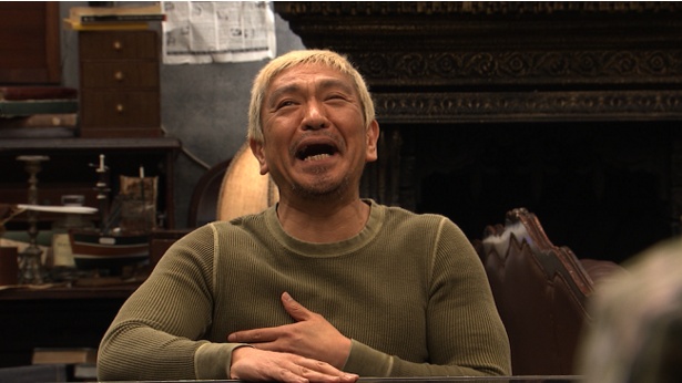 Amazonプライム・ビデオにて独占配信中の「HITOSHI MATSUMOTO Presents ドキュメンタル」。松本人志主宰の下、10人の芸人が“密室笑わせ合いサバイバル”を展開!