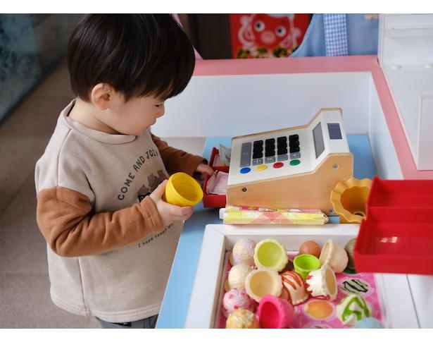 子どもへのお小遣い、渡し方は「キャッシュレス対応」が20％以上。「リブランド」が提供する幼少期からのマネー教育イベントに注目