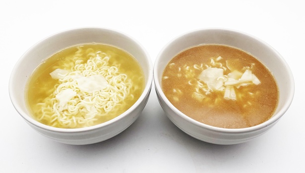 特徴的なスープもおいしいワンタンメン(左：『ワンタンメン』、右：『ワンタンメン 豚骨しょうゆ』)