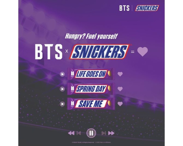 ついに日本上陸！BTSヒット作品のタイトル全8曲がパッケージに。「BTS スニッカーズ」数量限定発売中！｜ウォーカープラス