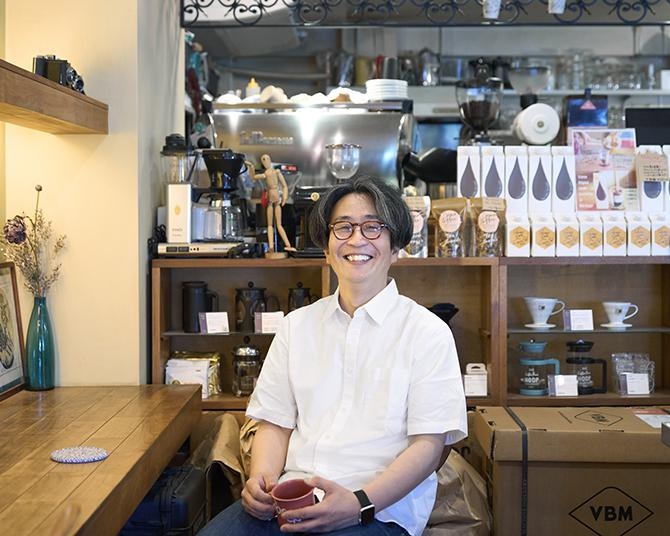 コーヒーで旅する日本／四国編｜トライ&エラーこそロースターの醍醐味。松山のコーヒーシーンを牽引するパイオニア。「Cafe Crema」