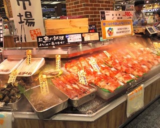 卸売市場とコラボした「食」をテーマとした「イオンモール神戸南」がオープン！