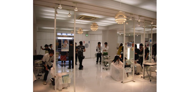 シャンプー＆カットが1500円！の人気イベントが開催！