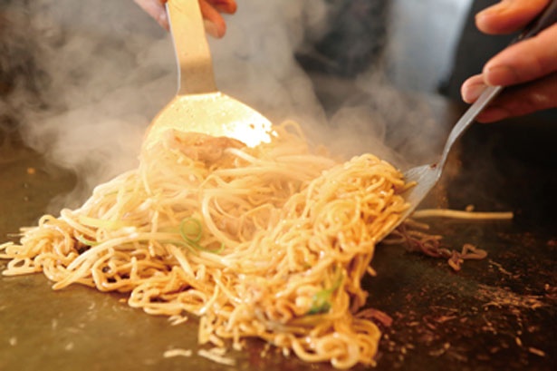 独自の進化を遂げた焼きそばが名古屋各地で続々登場！