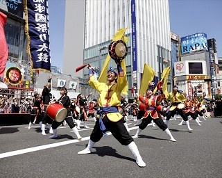 エイサー、よさこい、阿波踊りにサンバ！迫力満点、踊りたくなる夏祭り5選