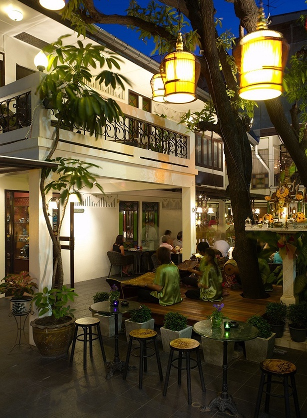 タイ料理レストラン mango tree