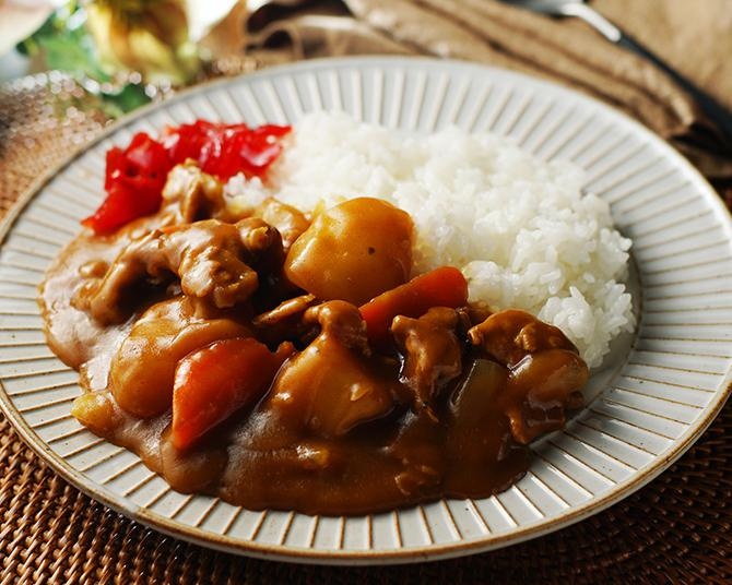 やっぱりカレーが好き！好みの辛さ、定番具材や付け合わせ、トッピングまでカレーに関する調査結果が発表