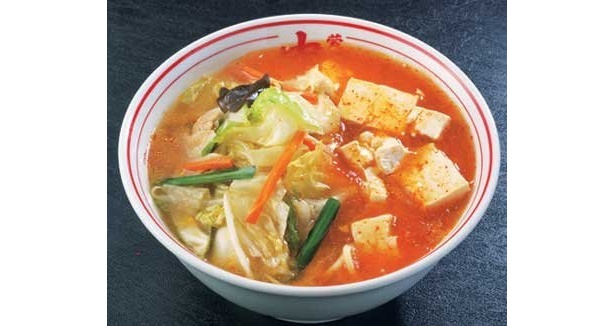 「蒙古タンメン 中本 高円寺」は、辛うま系ラーメンの代表格。名物の「蒙古タンメン」(770円)はあらゆる世代をとりこにする