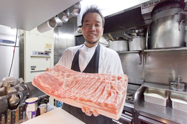 えびすもち豚のロースはもっちり肉質と脂身の旨さが魅力/とんかつ 喜多呂