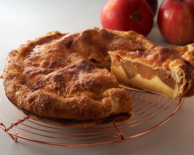 スターバックスの秋の味覚。青森県産 紅玉のカスタードアップルパイに想いをのせて