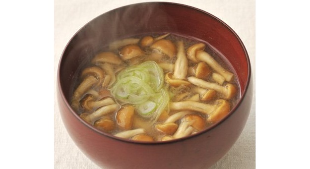 10のワザ全部見せます…【10】味噌汁にナメコを入れる