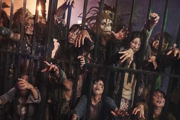 HAUNTED HALLOWEEN