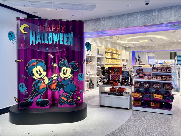 ディズニーフラッグシップ東京がハロウィーンモードに！ミッキーマウス