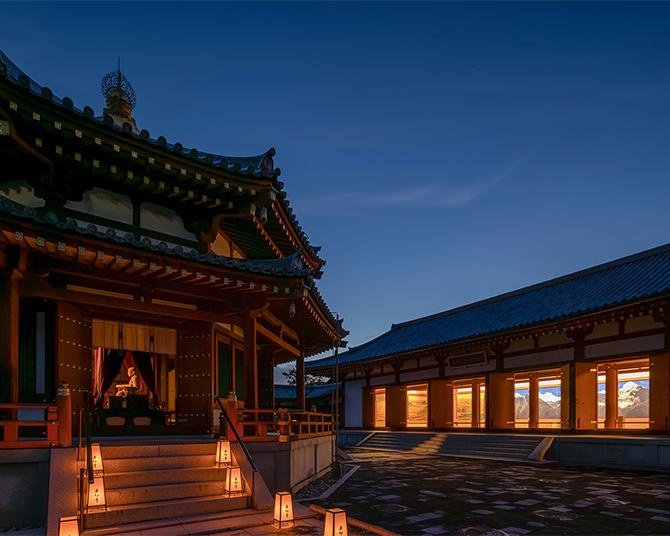 「古都奈良の文化財」世界遺産登録25周年を祝い、世界遺産6社寺にて夜間特別参拝！11月の毎週金・土曜日に開催
