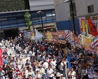 地ビールと食と音楽で盛り上がる「沖縄フードガーデン2017」新宿で開催